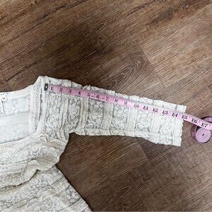 VINTAGE Max Studio Lacey Cream Blouse & Tiered Mini Skirt Set Size XS